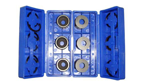 牙轮钻头水眼的作用以及固定方法